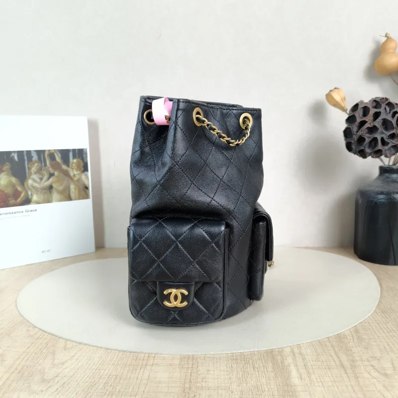 Chanel Backpack25c Backpack Black Lambskin One Size18 × 8 × 24 cm — cover view 4 of 6