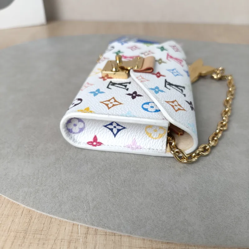Louis Vuitton Shoulder Bag Pouch Metis Chain Bag Belt Bag Multicolore PVC One Size13.5*8 — detail view 4 of 11