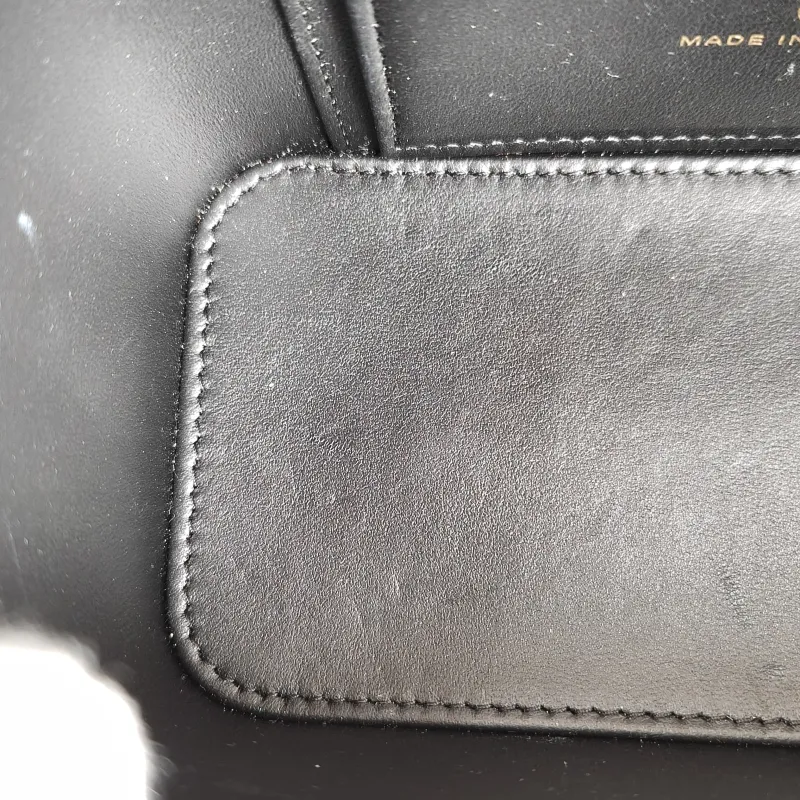 Chanel Crossbody Bag Edition Black Lambskin Mini 16 × 8 × 9.5 cm — detail view 4 of 13