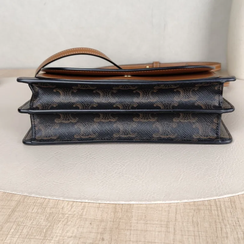 CELINE Crossbody Bag TRIOMPHE Clutchwoc Monogram PVC 20 × 6 × 12 cm — cover view 3 of 5