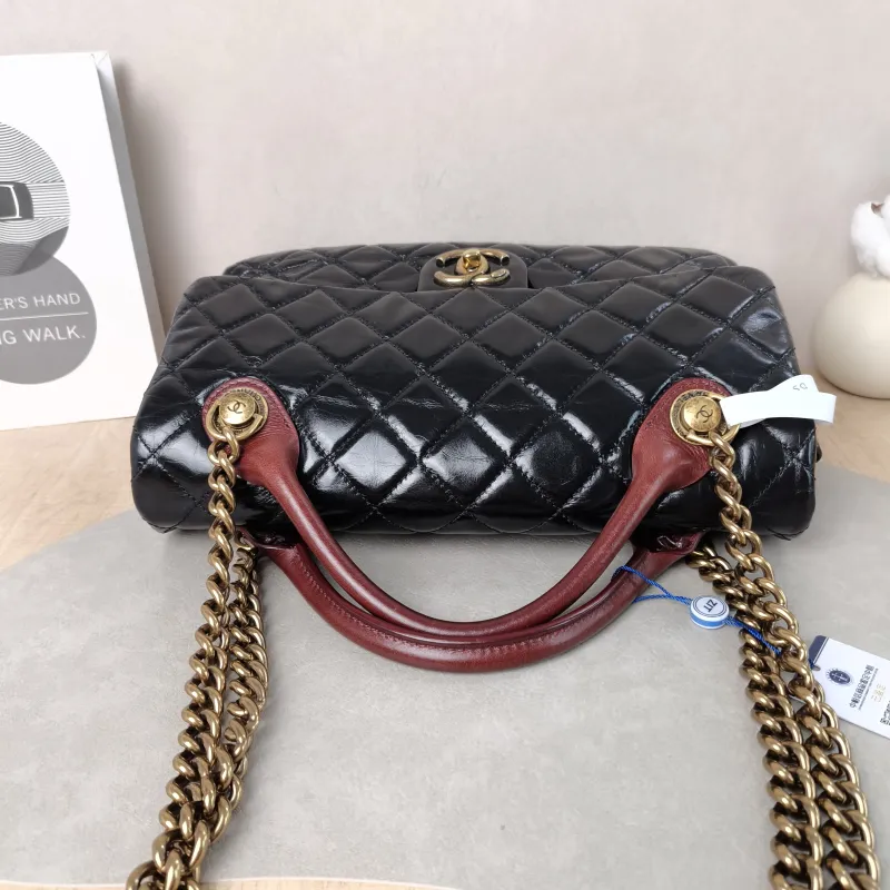Chanel Top Handle Bag Top Handle Bag Black Calfskin 30 × 8 × 17.5 cm 19 — detail view 12 of 13