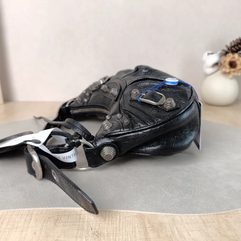 BALENCIAGA Crossbody Bag LE CAGOLE Black Lambskin XS 26 × 7 × 16 cm — detail view 10 of 11