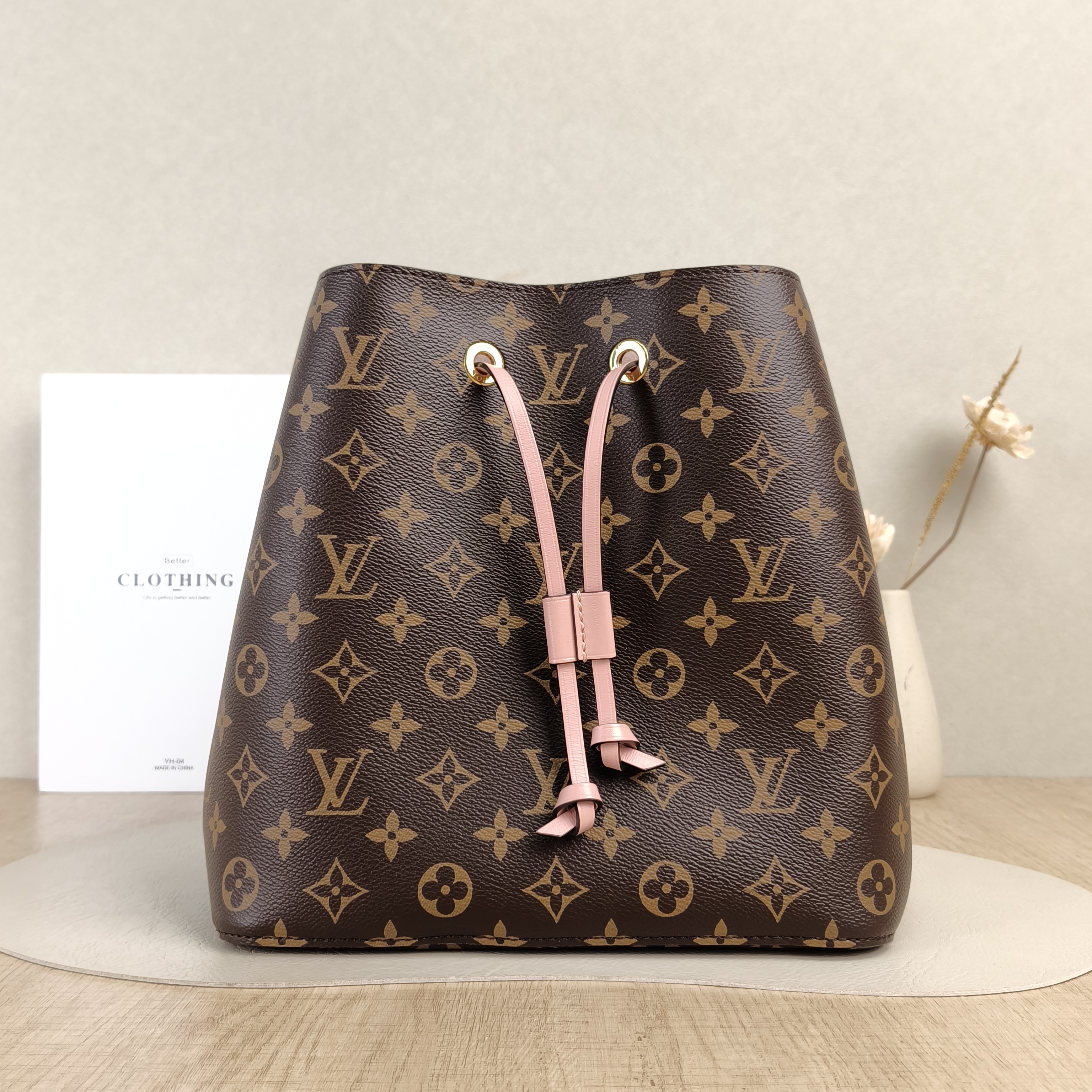 Louis Vuitton Shoulder Bag NÉONOÉ Bucket Bag PVC Medium26 × 17.5 × 26 cm