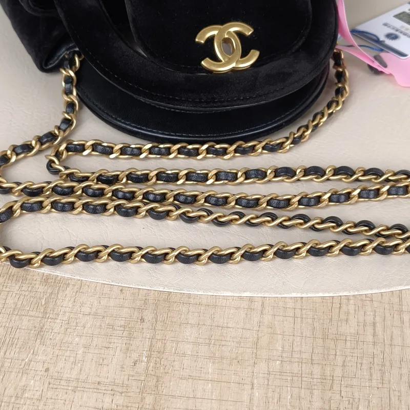Chanel Crossbody Bag Kelly Black Velvetmini19 × 7 × 13 cm — detail view 9 of 13