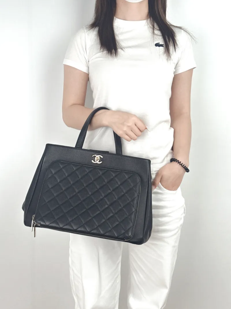 Chanel Shoulder Bag Tote Bag Black Calfskin One Size35 × 13 × 25.5 cm — on-model view 1 of 2