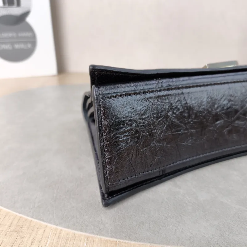 BALENCIAGA Shoulder Bag CRUSH Chain Bag Calfskin Small25 × 8 × 15 cm — detail view 3 of 14