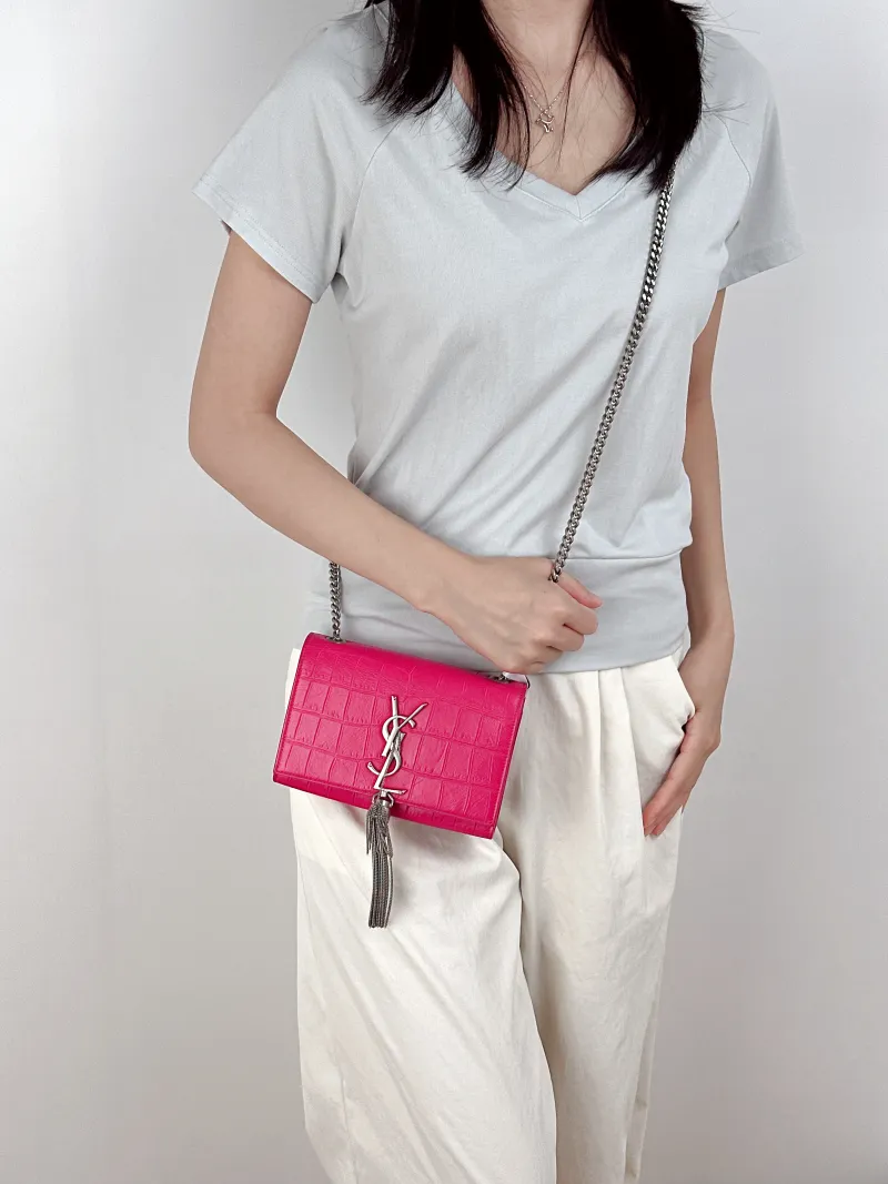 SAINT LAURENT Crossbody Bag KATE Red Calfskin Mini17 × 5 × 11.5 cm — on-model view 2 of 3