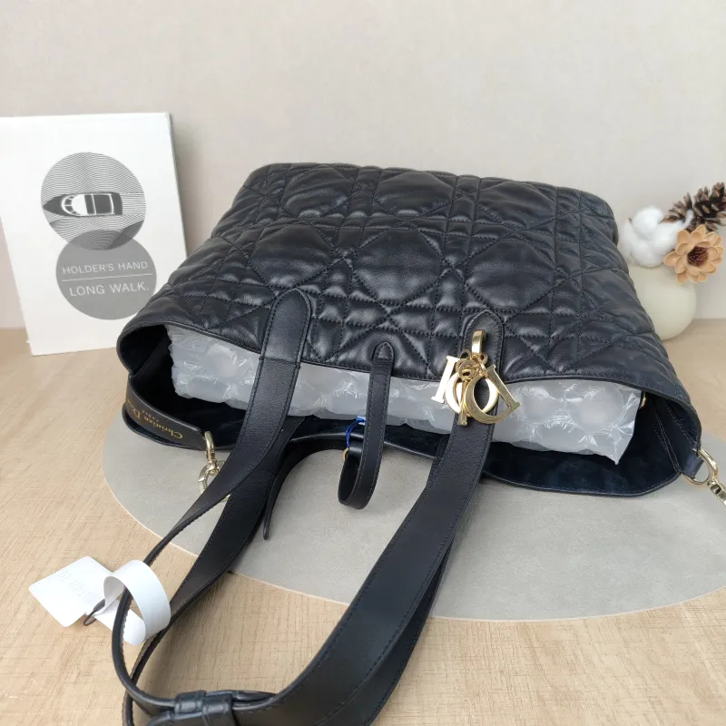 DIOR Top Handle Bag TOUJOURS Black Calfskin Medium28.5 × 17 × 21.5 cm — detail view 10 of 13