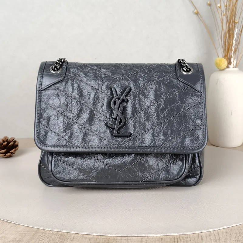 SAINT LAURENT Crossbody Bag Niki Grey D Waxed Leather Calfskin Small21 × 7.5 × 16 cm