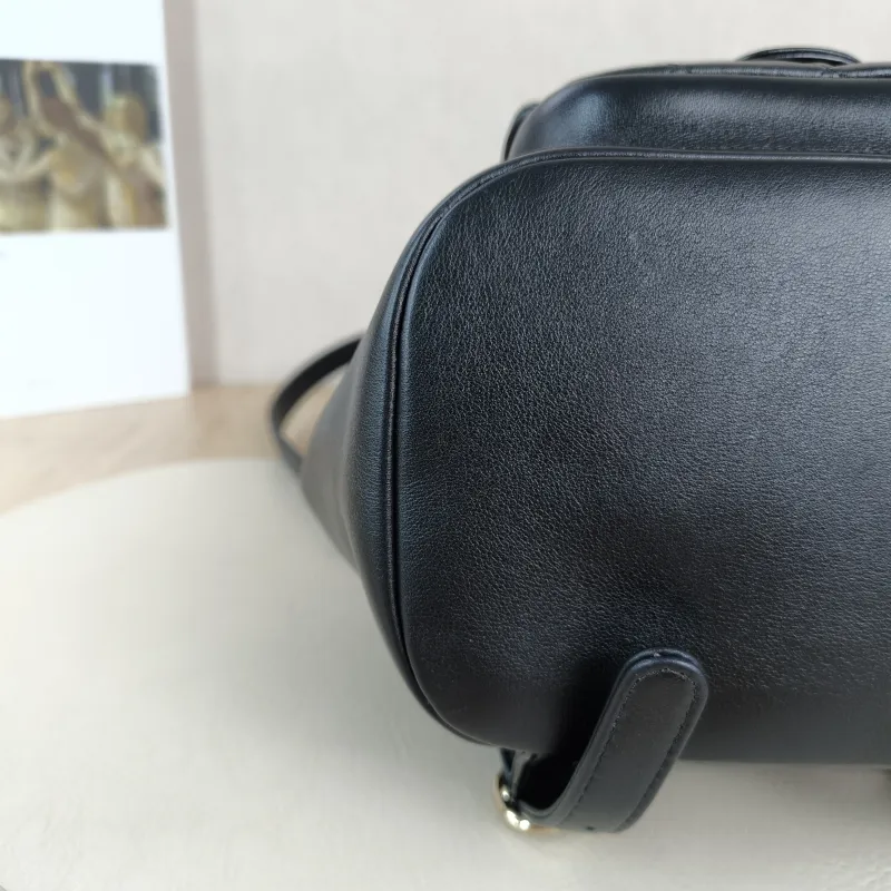 Chanel Backpack Duma Black Lambskin Small18 × 9.5 × 19 cm — detail view 3 of 12