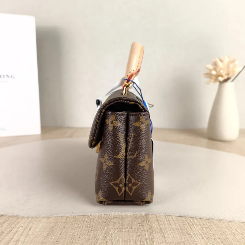 Louis Vuitton Crossbody Bag MADELEINE Monogram PVC nano 21 × 6 × 12.5 cm — detail view 3 of 11