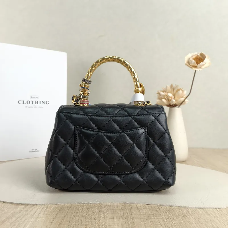 Chanel Crossbody Bag Coco HandleBlack Calfskinmini19 × 9 × 13 cm — cover view 4 of 5