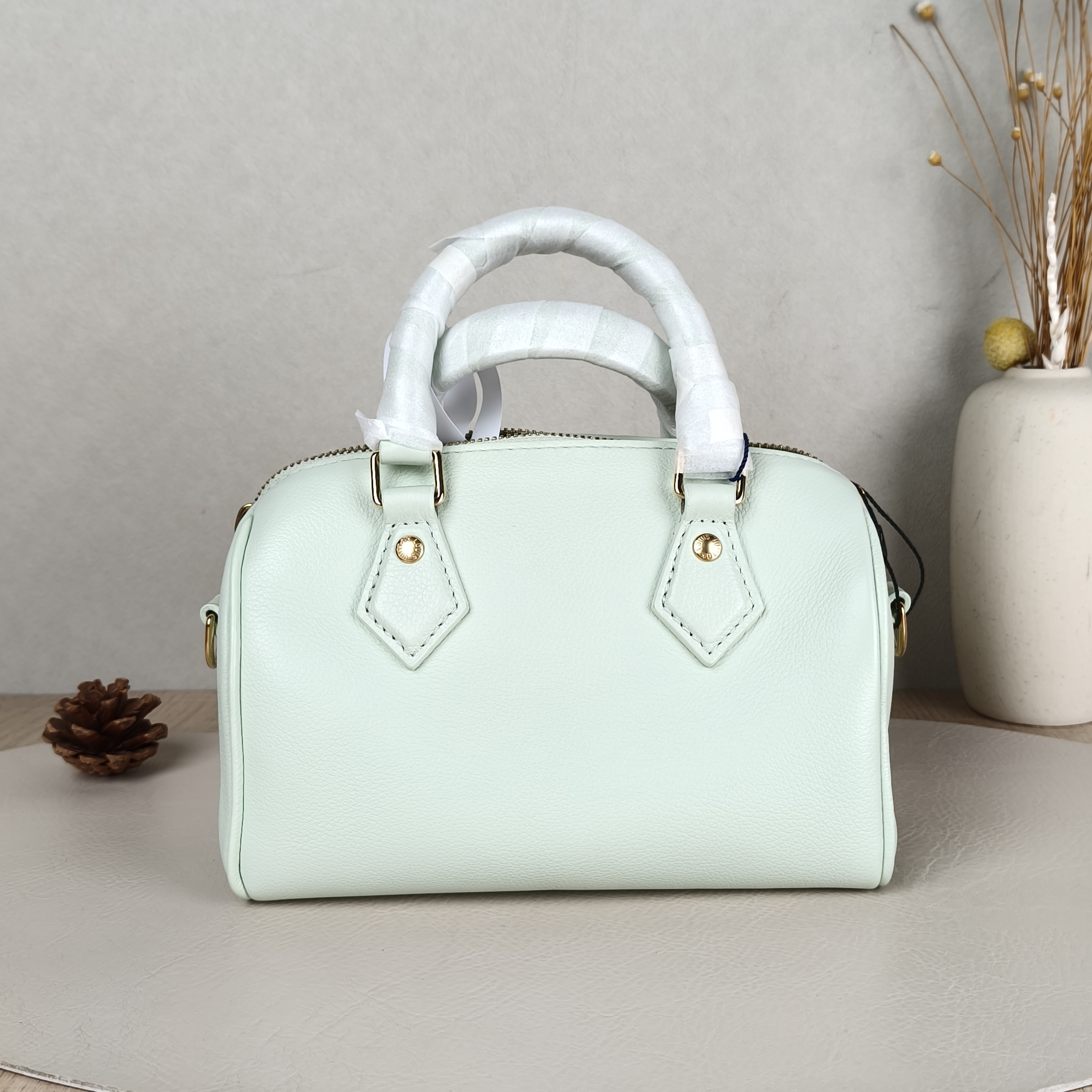 Louis Vuitton Crossbody Bag Speedy 18 LV&I Green Calfskin One Size18 × 10 × 12 cm — cover view 5 of 5