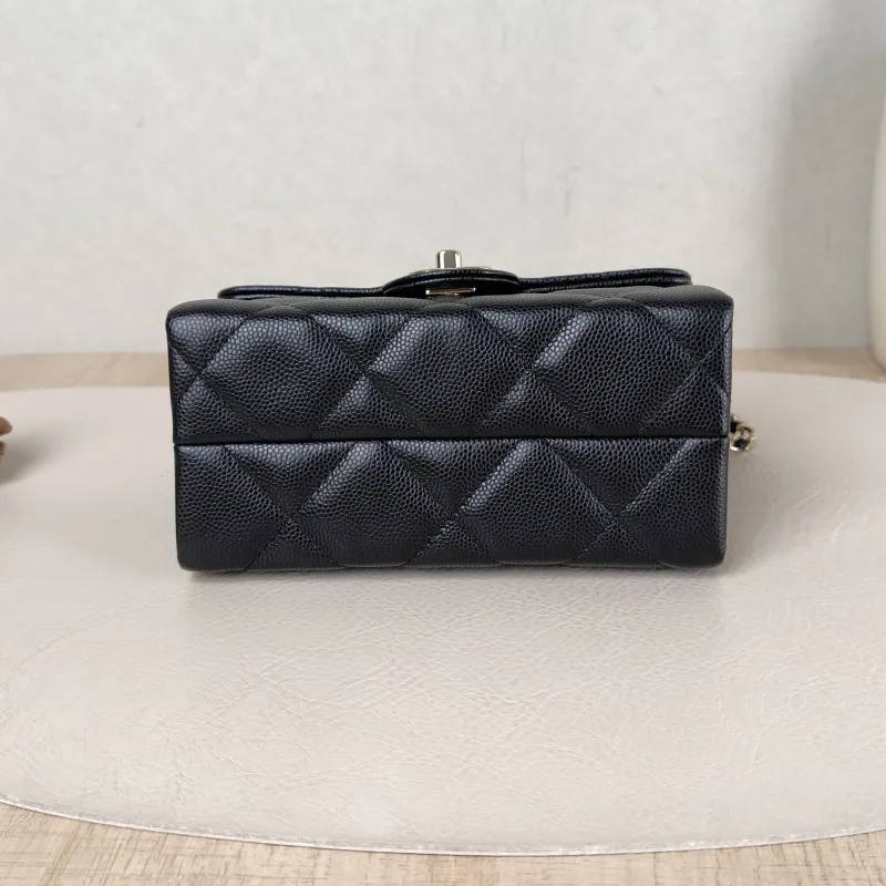 Chanel Crossbody Bag Box Black Grained Calfskin 15 × 7 × 10.5 cm — cover view 2 of 5