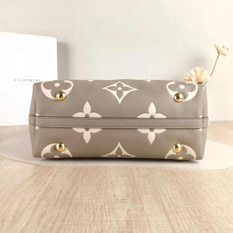 Louis Vuitton Crossbody Bag Carryall Calfskin Small 29.5 × 12 × 24 cm — cover view 2 of 5