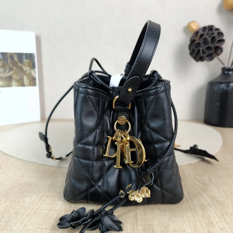 DIOR Shoulder Bag Nolita Black Calfskin One Size 14 × 14 × 14 cm — detail view 4 of 10