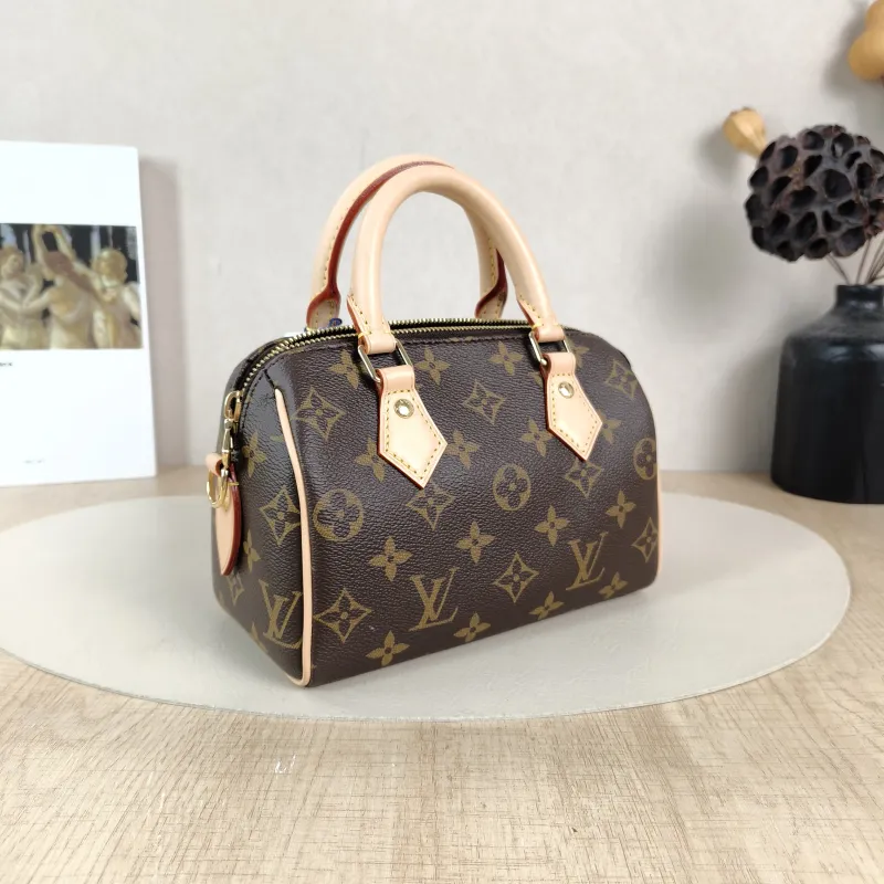 Louis Vuitton Crossbody Bag Speedy 18 LV&IM onogram PVC One Size18 × 10 × 12 cm — cover view 4 of 6