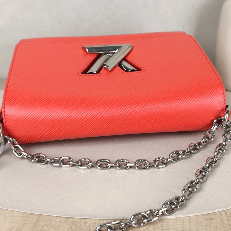 Louis Vuitton Crossbody Bag Twist Red Epi Embossed Calfskin Medium 23 × 9.5 × 17 cm — detail view 9 of 13