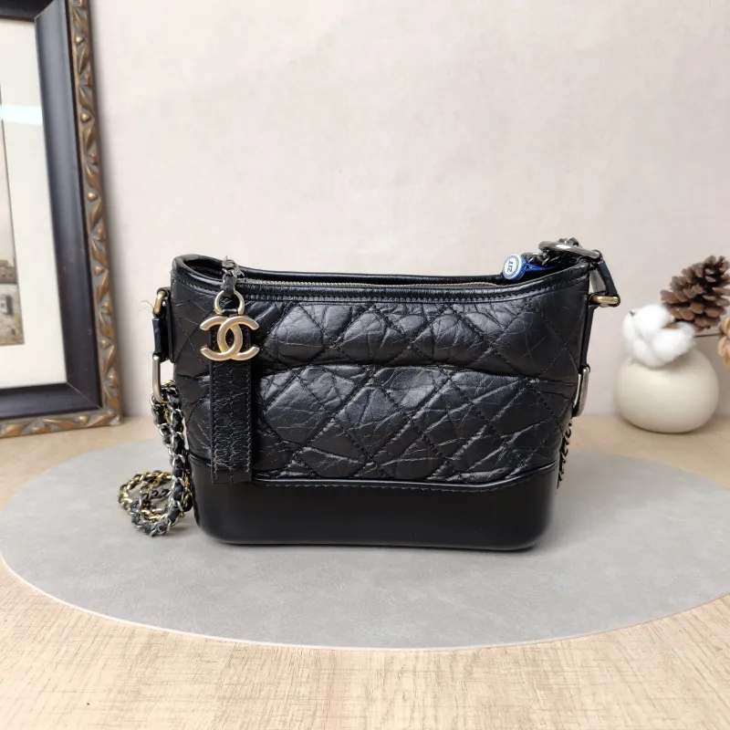 Chanel Crossbody Bag Gabrielle Gabrielle Bag Black CC alfskin Small20 × 8 × 15 cm