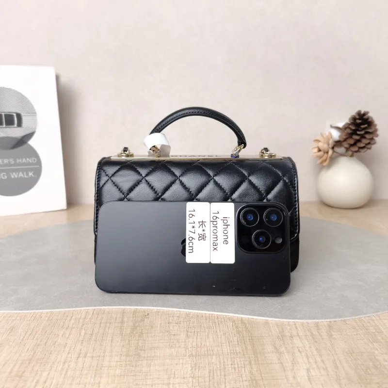 Chanel Crossbody Bag trendy cc woc Black Lambskin Mini 19.2 × 3.5 × 12.3 cm — cover view 5 of 6