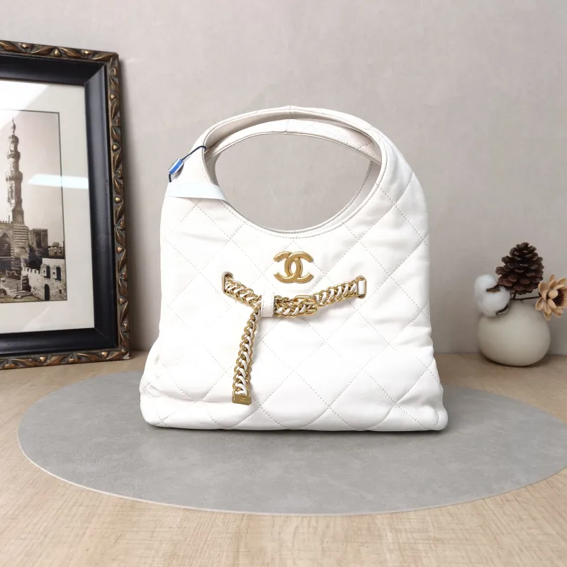 Chanel Top Handle Bag25p hobo White Calfskin24 × 10 × 14 cm