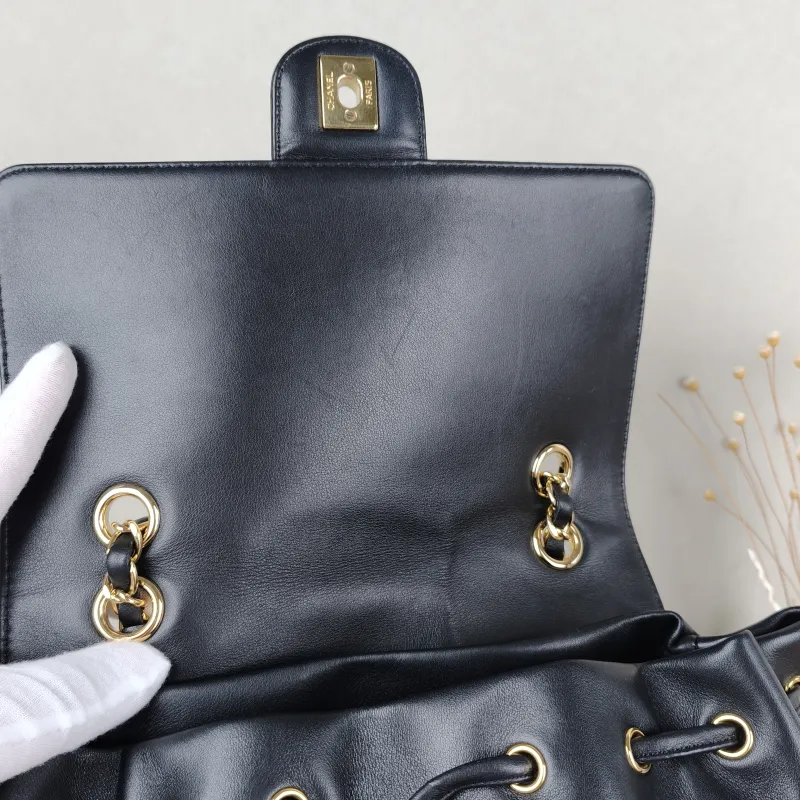 Chanel Backpack V Backpack Black with Gold-Tone Hardware Calfskin One Size24 × 13 × 27 cm — detail view 10 of 14