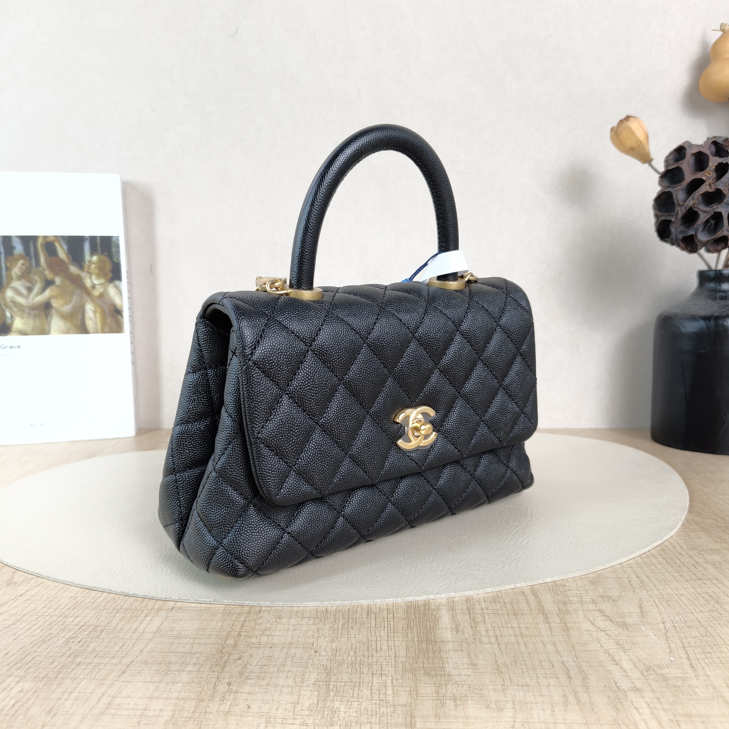 Chanel Top Handle Bag Coco HandleBlack Grained Calfskin Small24 × 10 × 14 cm — cover view 2 of 5