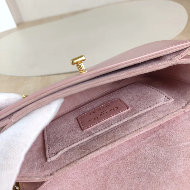DIOR Crossbody Bag 30Montaigne 30 Avenue Pink Calfskin One Size 18 × 4.5 × 10 cm — detail view 5 of 12