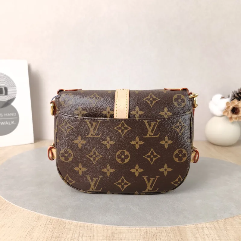 Louis Vuitton Crossbody Bag Saumur BB BB Monogram PVC BB 20 × 8 × 16 cm — cover view 5 of 6