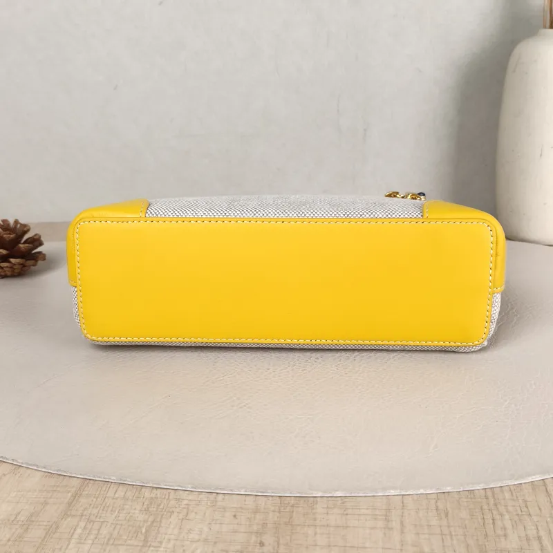 Loro Piana Crossbody Bag Extra Pocket L19 Yellow Beige Canvas One Size 19 × 7 × 11.5 cm — cover view 4 of 5