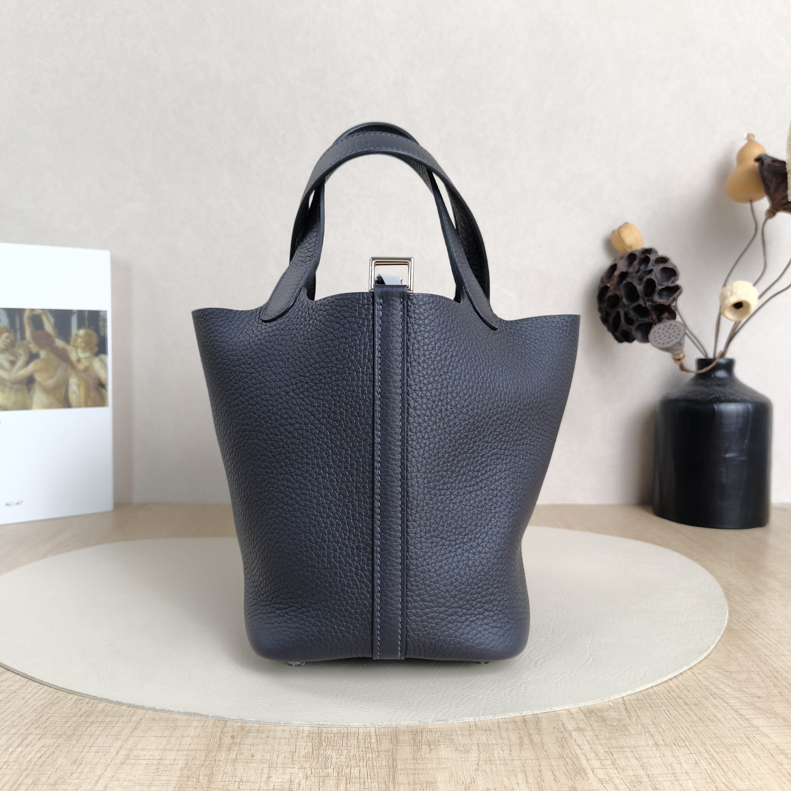 Hermès Top Handle Bag Picotin Lock 18 183YC aban Navy Taurillon Clemence TC Calfskin Small18 × 13 × 18 cm