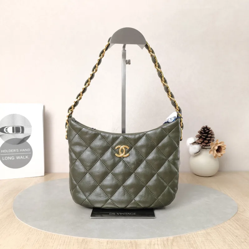 Chanel Shoulder Bag hobo Lambskin One Size23 × 5 × 17 cm
