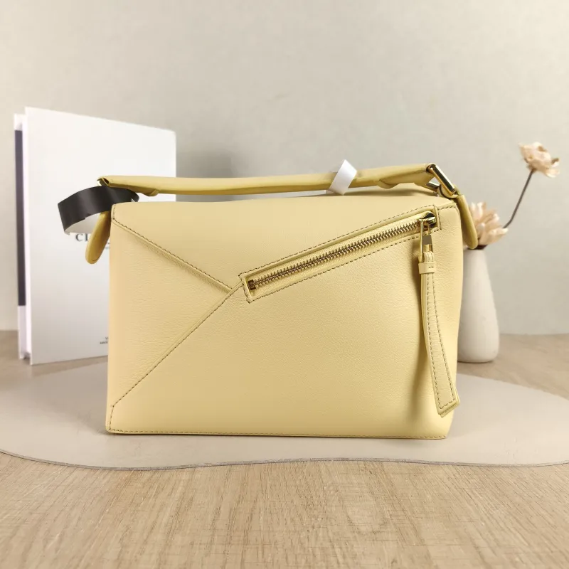 LOEWE Crossbody Bag Puzzle CC alfskin Small24 × 10.5 × 16.5 cm — cover view 2 of 5