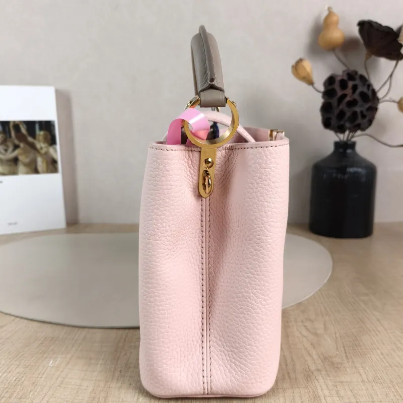 Louis Vuitton Top Handle Bag Capucines Pink Calfskin BB 27 × 9 × 17.5 cm — detail view 5 of 12