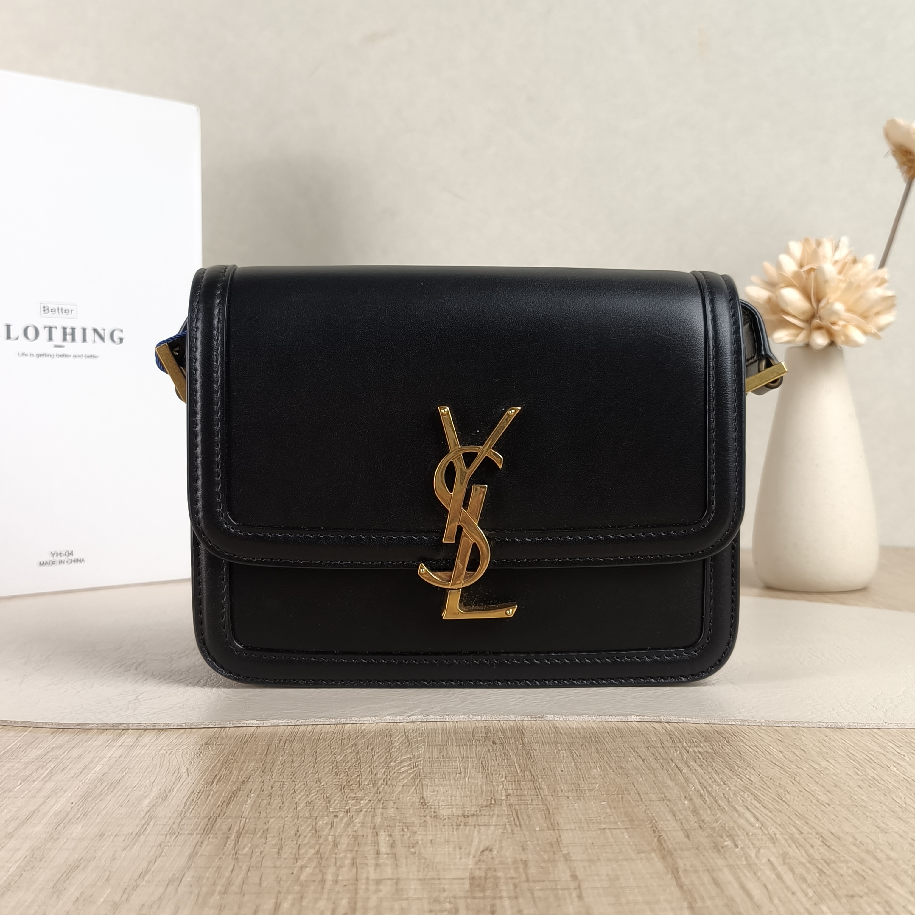 SAINT LAURENT Crossbody Bag Solferino Box Shoulder Bag Black with Gold-Tone Hardware Calfskin Small19 × 5 × 13 cm