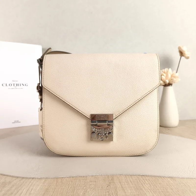 MCM Crossbody Bag Crossbody Bag Beige Calfskin 21 × 7 × 19 cm