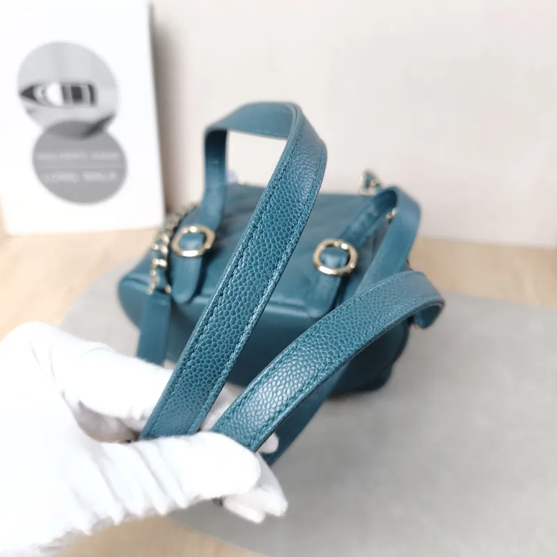 Chanel Backpack Duma Green Grained Calfskin Small16.5 × 10 × 17.5 cm — detail view 10 of 14
