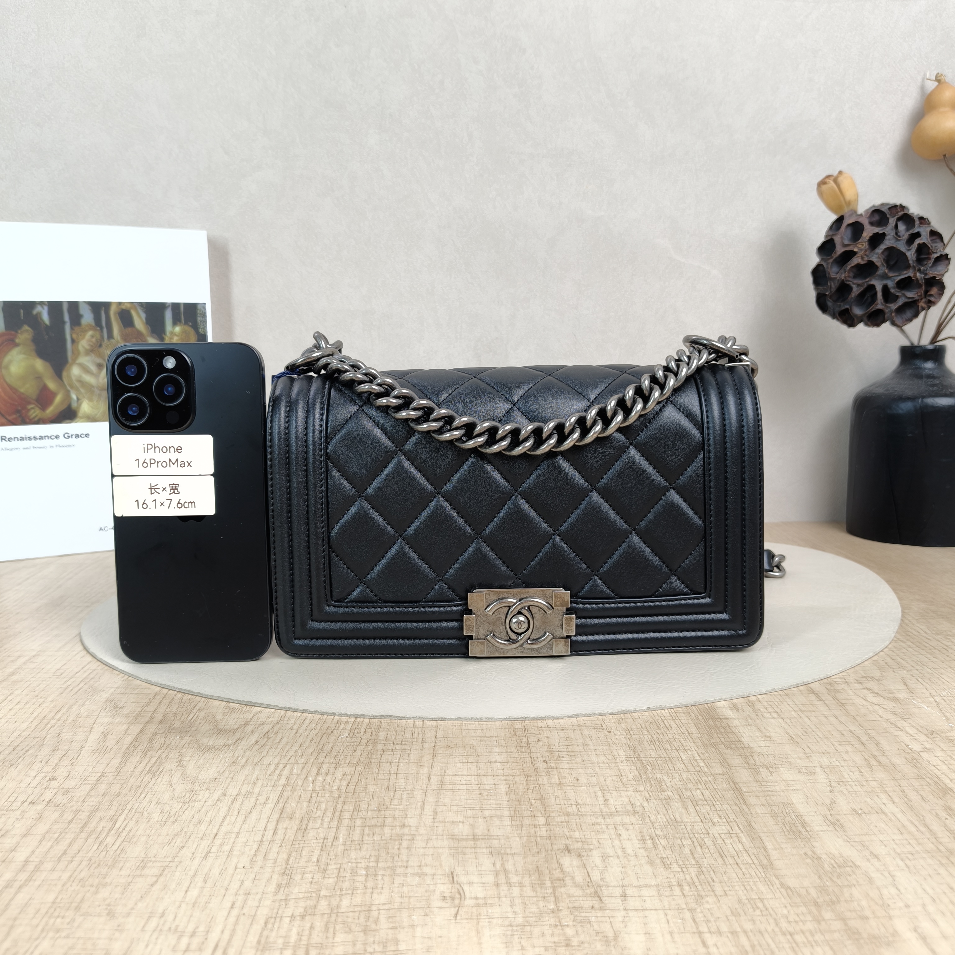 Chanel Crossbody Bag Le BoyBlack Lambskin Medium25 × 9 × 15 cm — cover view 6 of 6
