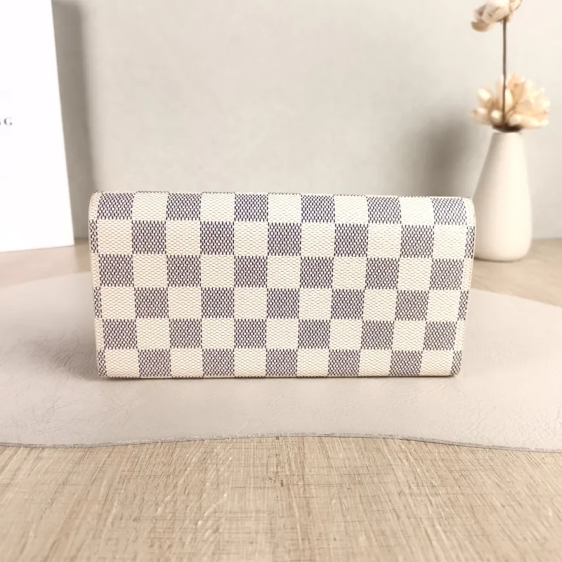 Louis Vuitton Wallet Edition Wallet PVC One Size 19 × 2 × 10 cm — cover view 6 of 6