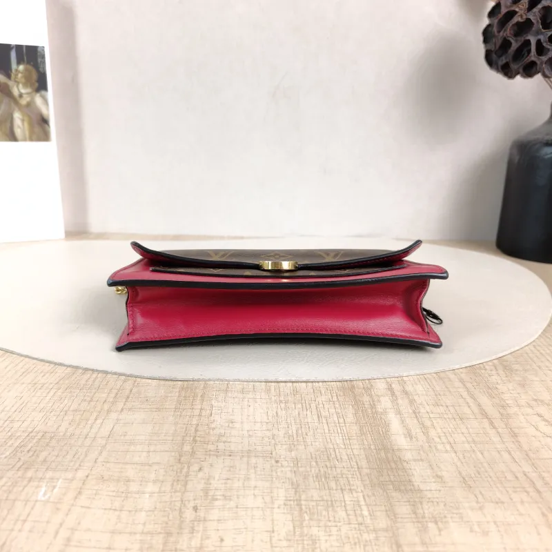 Louis Vuitton Crossbody Bag Flore Chain Bag Red PVC · Calfskin One Size 17.5 × 3.5 × 11.5 cm — cover view 3 of 5
