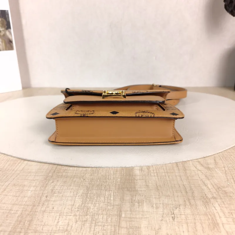 MCM Belt Bag Belt Bag One Size 18 × 4 × 11.5 cm — cover view 5 of 5