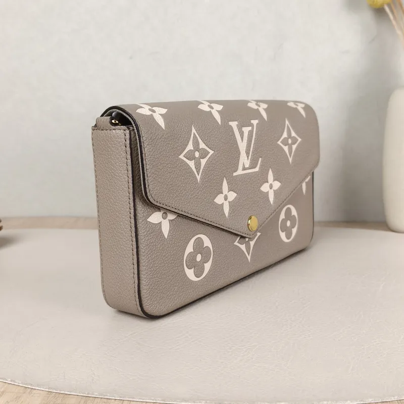 Louis Vuitton Crossbody Bag Pochette Félicie · White Calfskin Small 21 × 3 × 12 cm — cover view 5 of 5