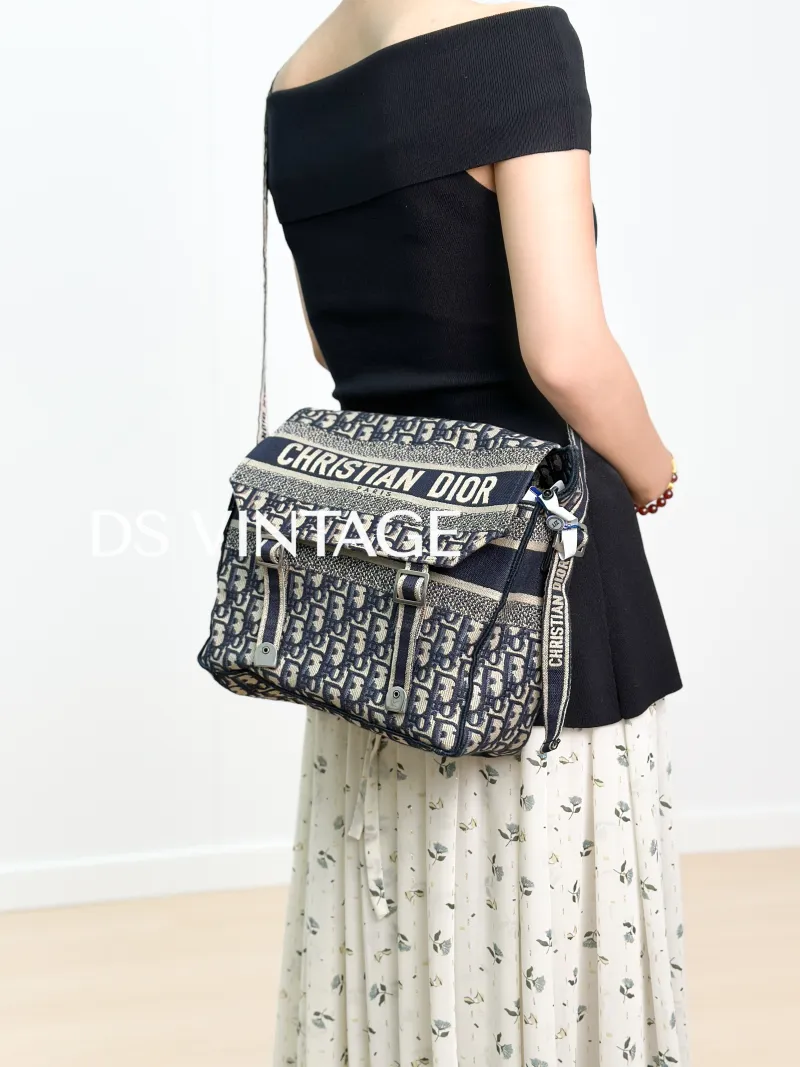 DIOR Crossbody Bag camp Messenger Bag Blue Canvas Medium29 × 12 × 22 cm — on-model view 2 of 3