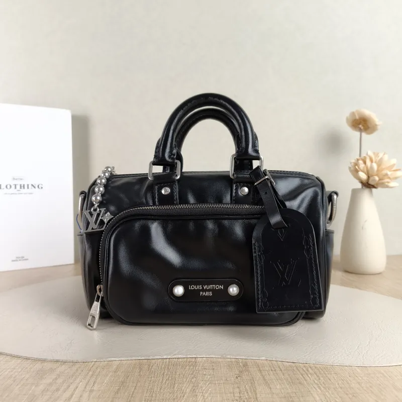 Louis Vuitton Crossbody Bag Keepall Cargo 25 Medium 25 × 11 × 15 cm