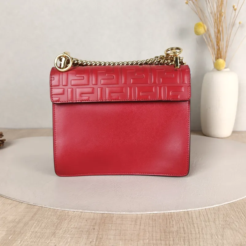 FENDI Crossbody Bag Crossbody Bag Red Calfskin One Size 19 × 7 × 15 cm — cover view 2 of 5