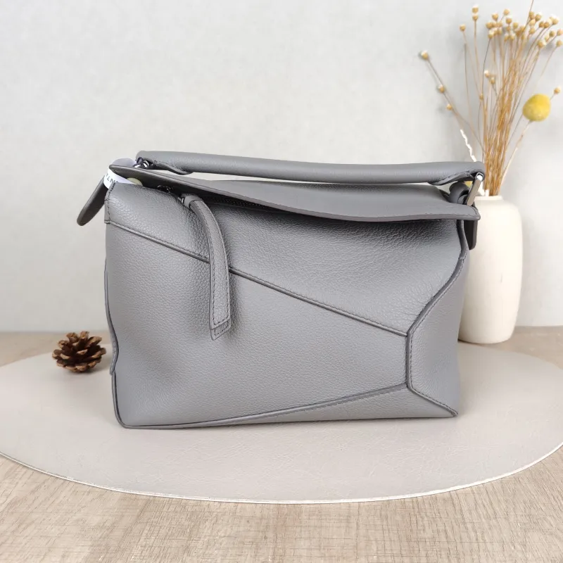 LOEWE Crossbody Bag Puzzle Grey CC alfskin Small24 × 10.5 × 16.5 cm