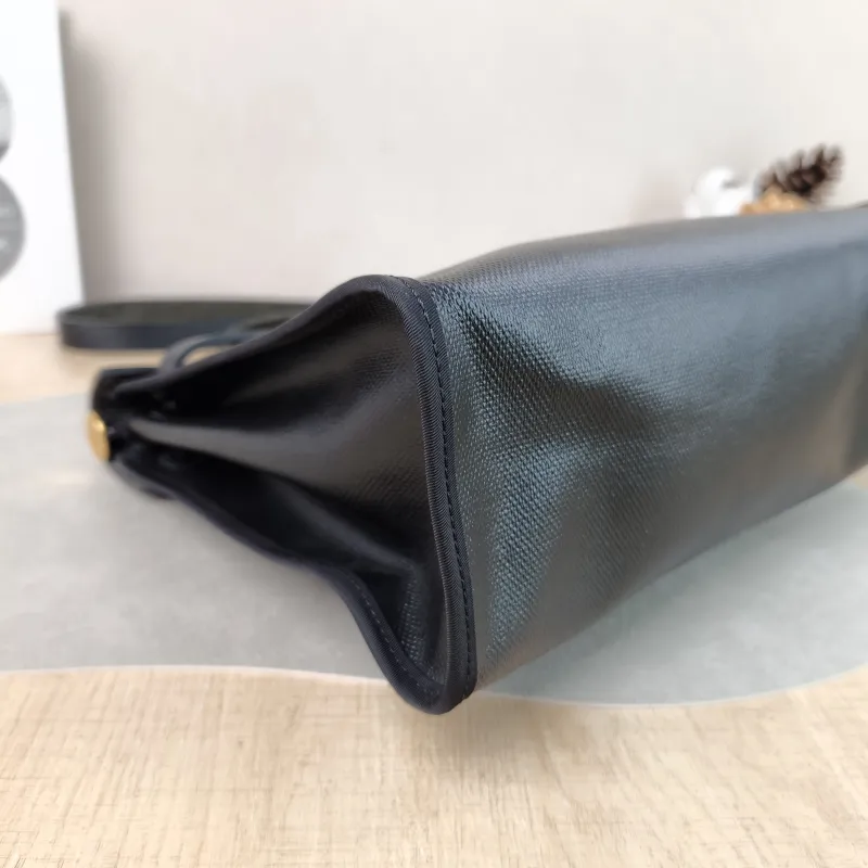 Hermès Crossbody Bag Herbag 31 Black Canvas Medium 30.5 × 11 × 25.5 cm W — detail view 12 of 12