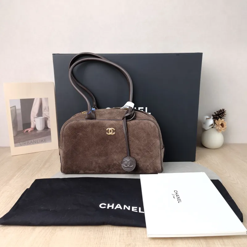 Chanel Shoulder Bag Bowling Bag Brown Suede Medium 30 × 9 × 17 cm — cover view 3 of 6