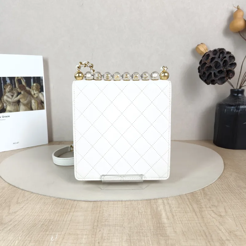 Chanel Crossbody Bag logo cf Collection Edition Crossbody Bag White Lambskin One Size 16 × 4 × 17.5 cm 30 — cover view 5 of 5
