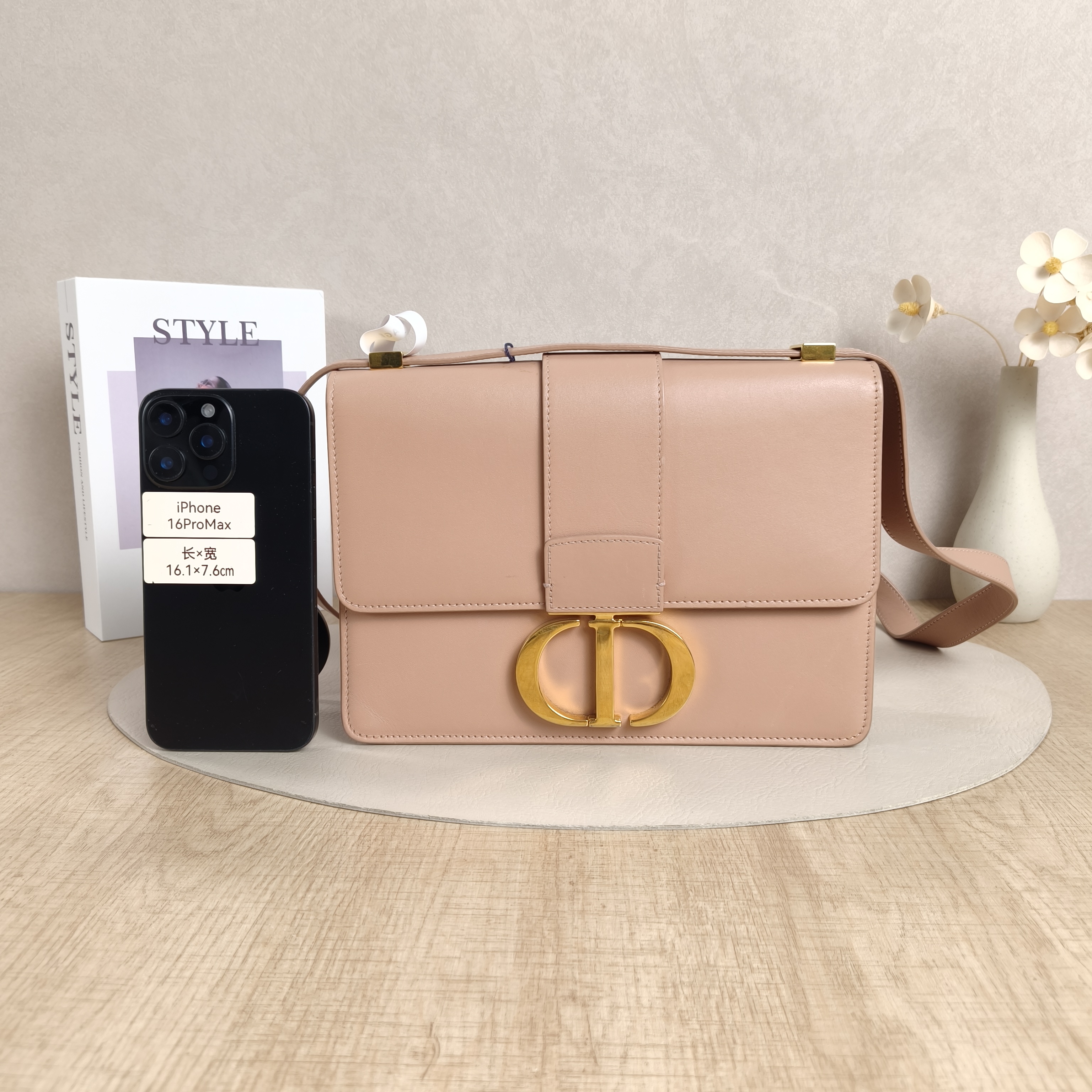 DIOR Crossbody Bag30Montaigne 30Pink Calfskin Medium24 × 8 × 17 cm — cover view 6 of 12